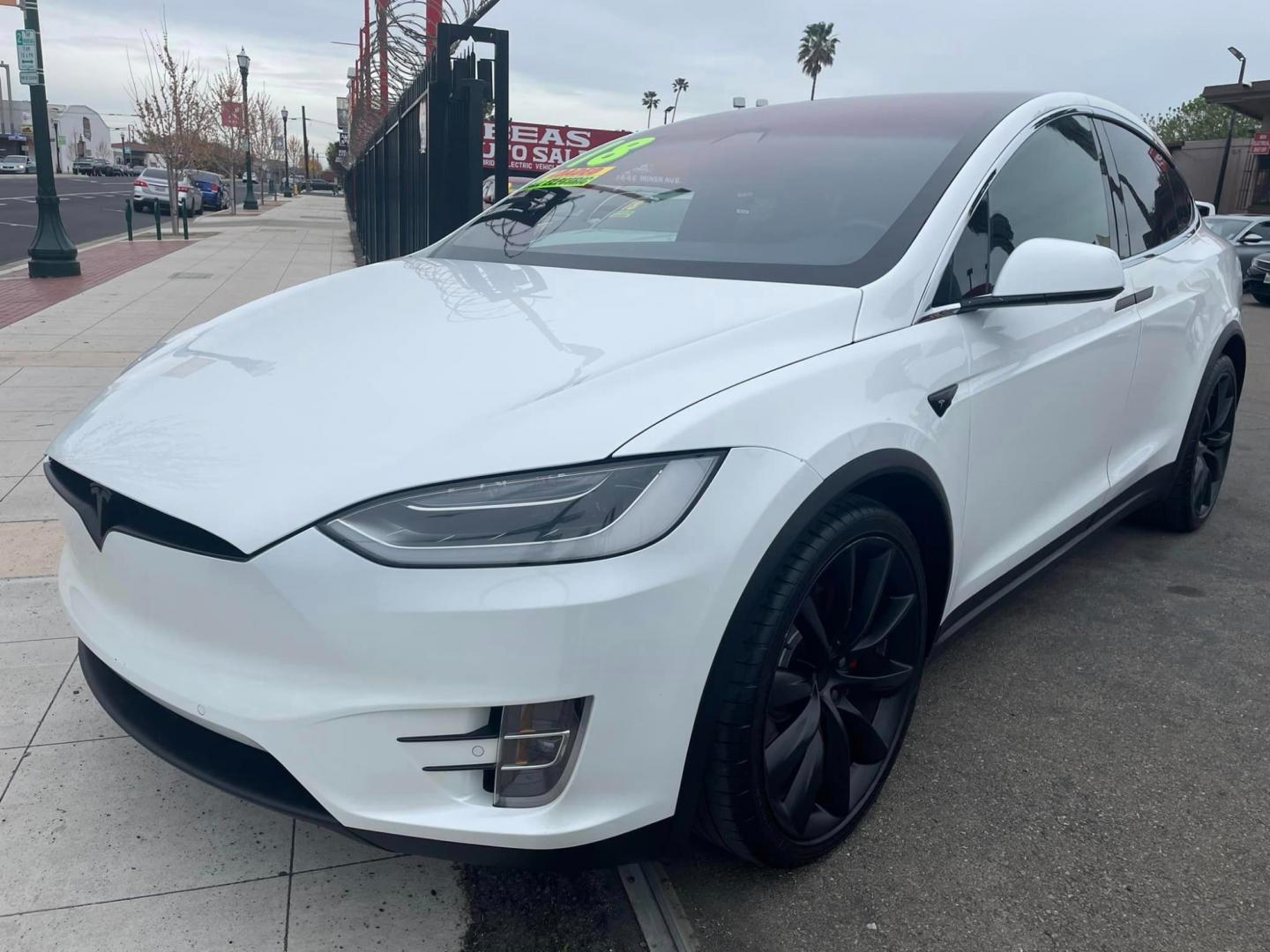 2018 WHITE /BLACK Tesla Model X (5YJXCAE28JF) , located at 744 E Miner Ave, Stockton, CA, 95202, (209) 944-5770, 37.956863, -121.282082 - Photo#3